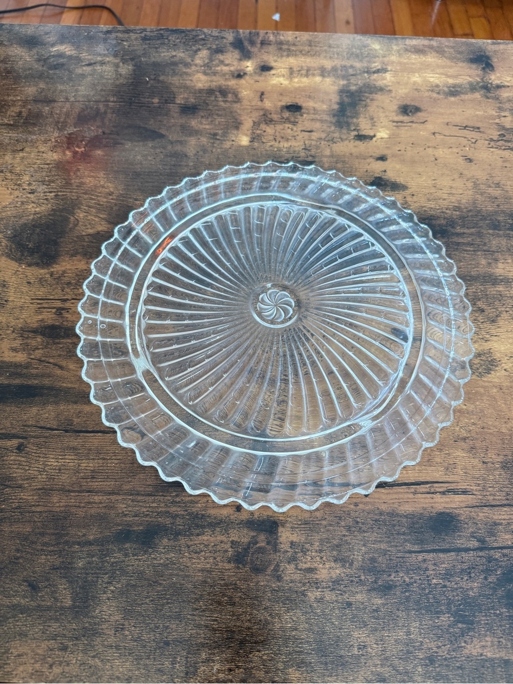 Clear Glass Scalloped Serving Plate - Elegant Home Dining